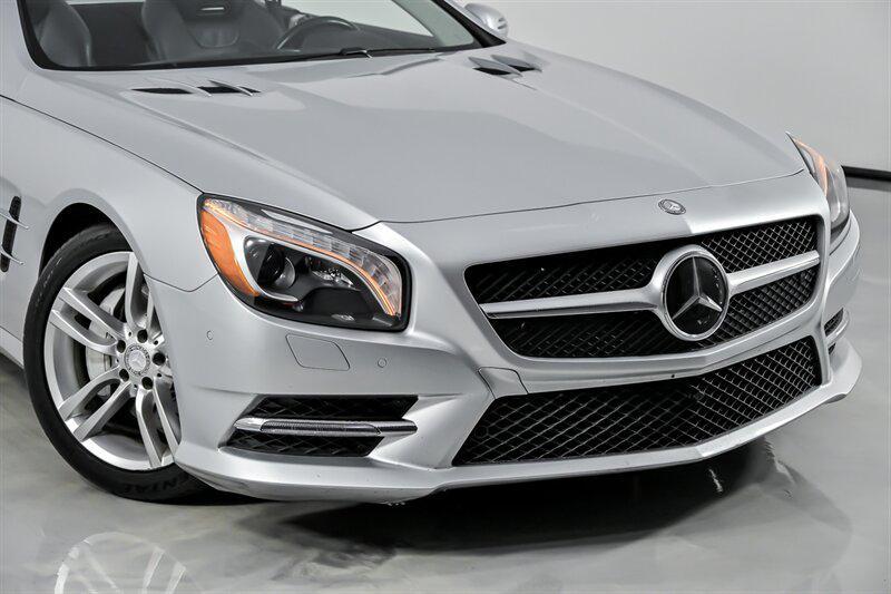 used 2013 Mercedes-Benz SL-Class car, priced at $19,995