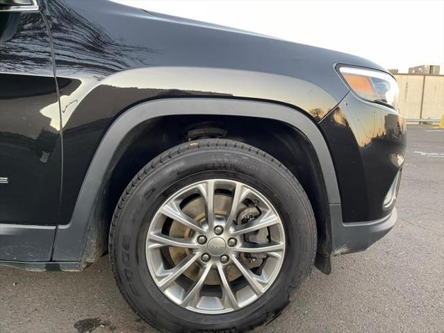 used 2019 Jeep Cherokee car, priced at $14,995