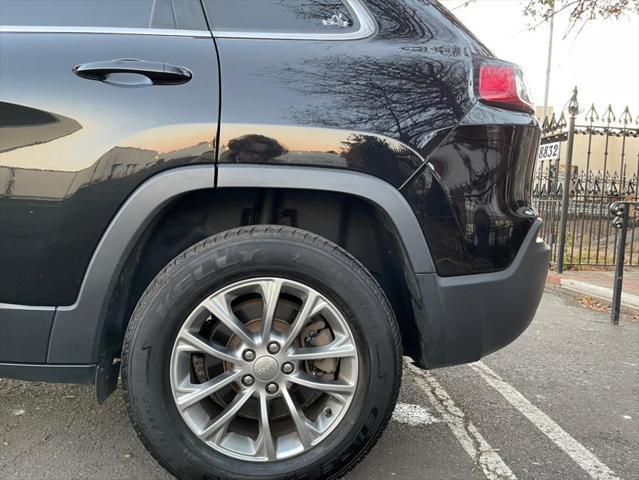 used 2019 Jeep Cherokee car, priced at $14,995