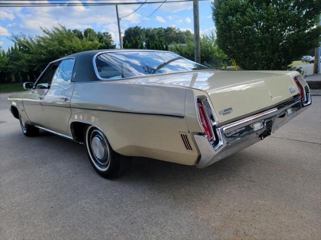 used 1971 Oldsmobile Delta 88 car, priced at $11,500