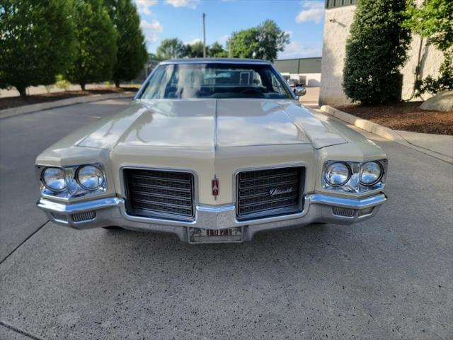 used 1971 Oldsmobile Delta 88 car, priced at $11,500