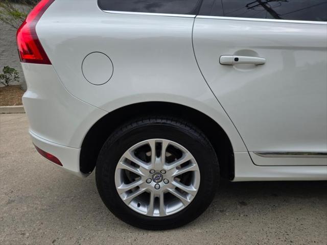 used 2016 Volvo XC60 car, priced at $12,995