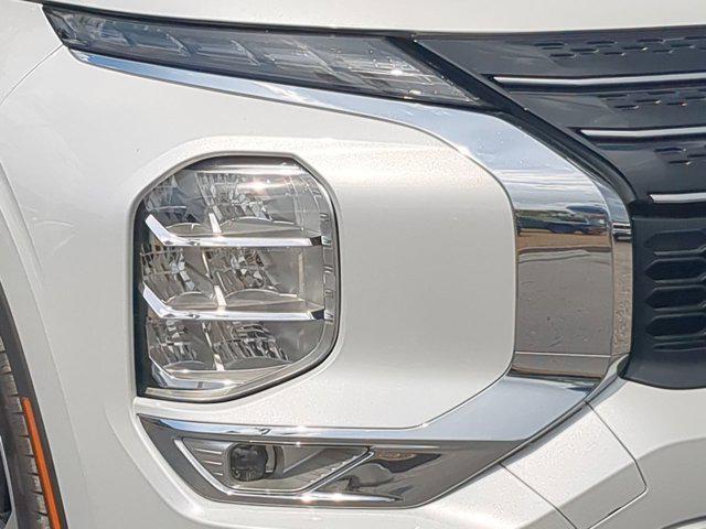 used 2023 Mitsubishi Outlander car, priced at $24,700