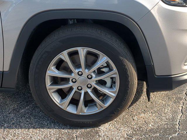 used 2022 Jeep Cherokee car, priced at $22,460