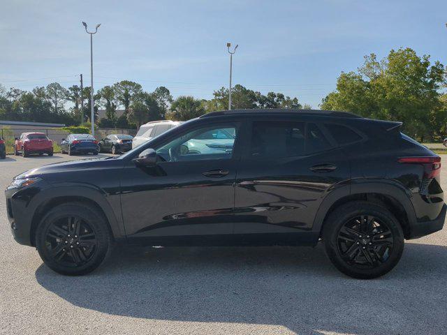 used 2025 Chevrolet Trax car, priced at $24,300