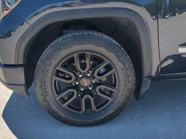 used 2022 GMC Sierra 1500 car, priced at $45,900