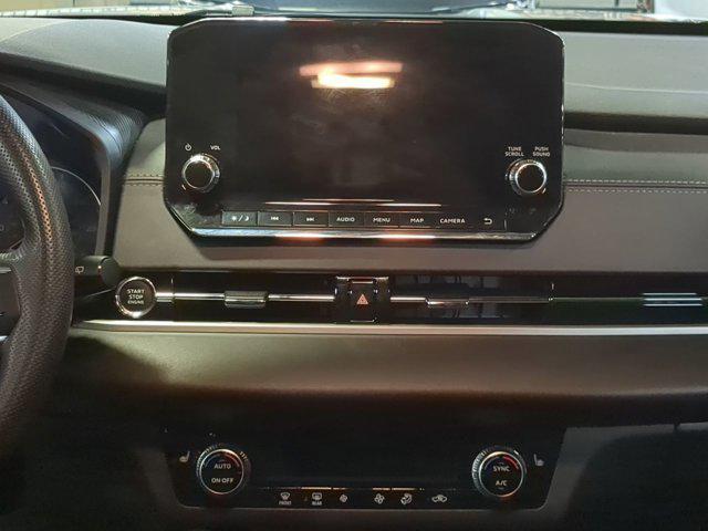 used 2024 Mitsubishi Outlander car, priced at $23,550