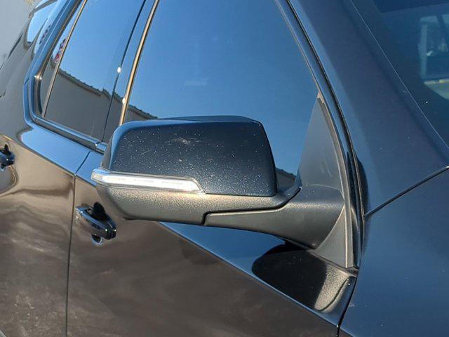 used 2022 Chevrolet Traverse car, priced at $29,450