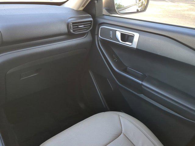 used 2021 Ford Explorer car, priced at $14,900