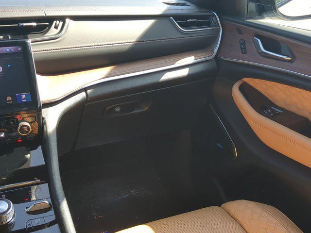 used 2022 Jeep Grand Cherokee car, priced at $42,150