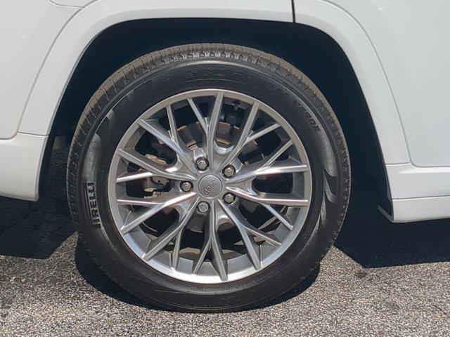 used 2022 Jeep Grand Cherokee car, priced at $42,150