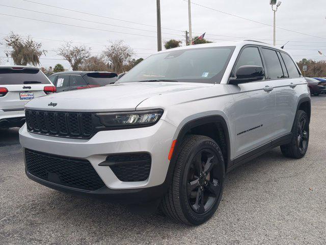 used 2022 Jeep Grand Cherokee car, priced at $32,990