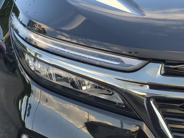 used 2022 Chevrolet Equinox car, priced at $24,990