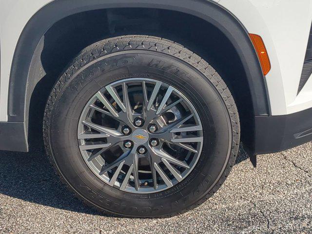 used 2024 Chevrolet Traverse car, priced at $33,500