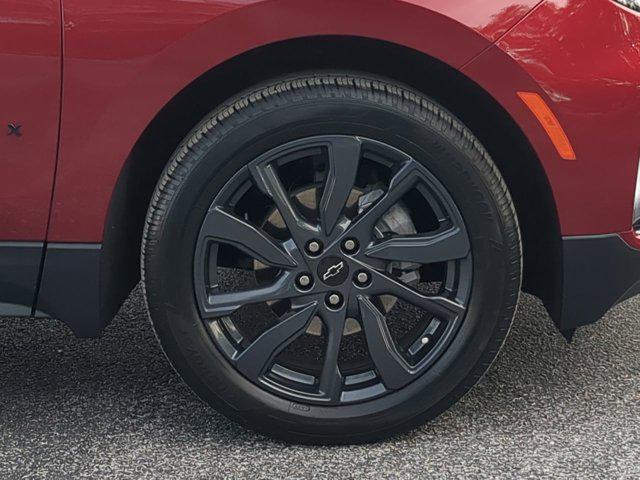 used 2024 Chevrolet Equinox car, priced at $27,900