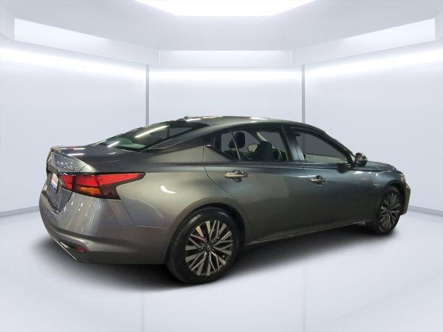 used 2023 Nissan Altima car, priced at $18,990