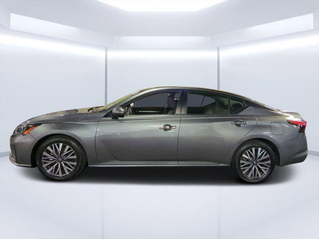 used 2023 Nissan Altima car, priced at $18,990