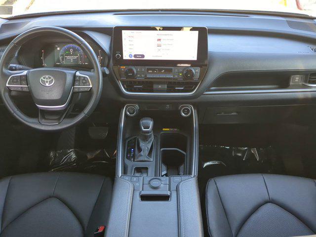 used 2025 Toyota Grand Highlander car, priced at $42,200
