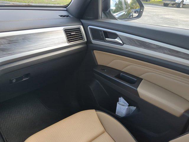 used 2021 Volkswagen Atlas Cross Sport car, priced at $19,990