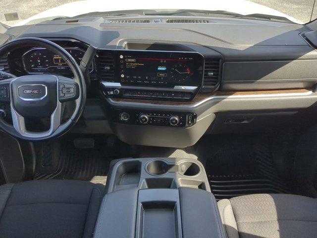 used 2022 GMC Sierra 1500 car, priced at $38,500