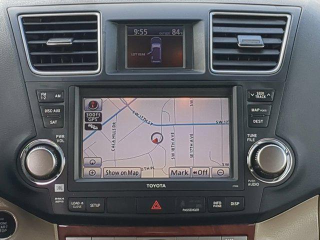 used 2011 Toyota Highlander car, priced at $11,600