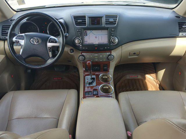 used 2011 Toyota Highlander car, priced at $11,600