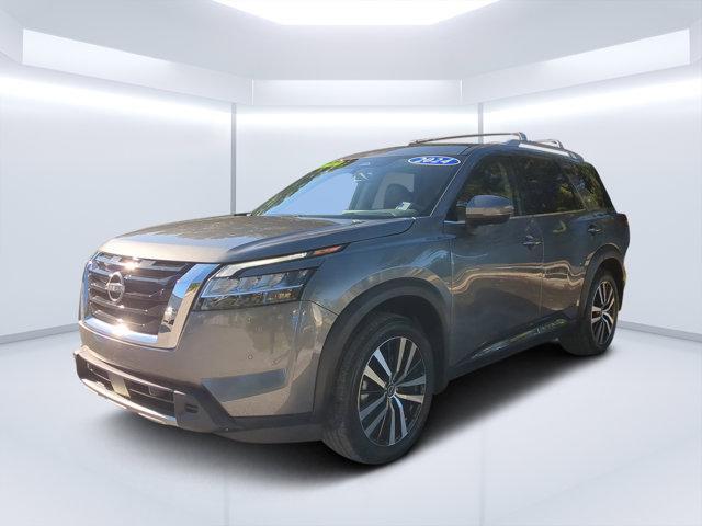 used 2024 Nissan Pathfinder car, priced at $37,400