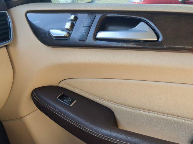used 2018 Mercedes-Benz GLE 350 car, priced at $18,300