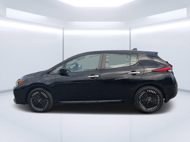 used 2023 Nissan Leaf car, priced at $16,220