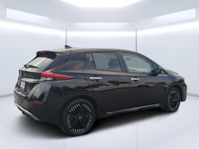 used 2023 Nissan Leaf car, priced at $16,220