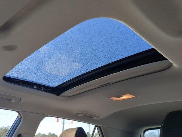 used 2022 Hyundai Venue car, priced at $17,700