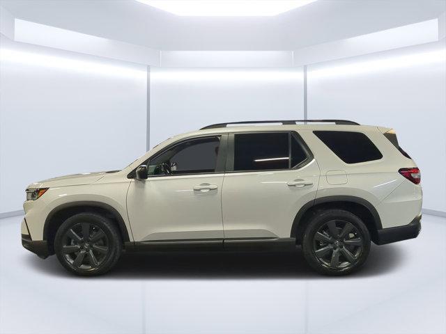 used 2023 Honda Pilot car, priced at $34,990