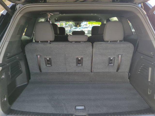 used 2025 GMC Acadia car, priced at $33,990