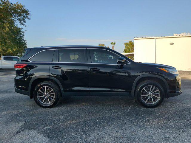 used 2019 Toyota Highlander car, priced at $24,990