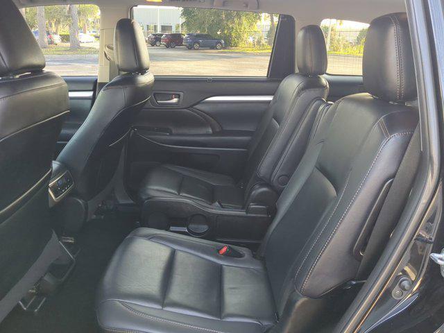 used 2019 Toyota Highlander car, priced at $24,990