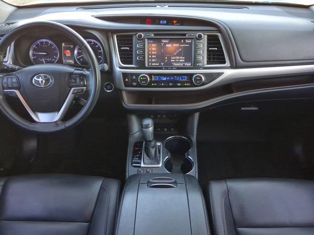 used 2019 Toyota Highlander car, priced at $24,990