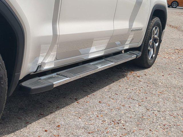 used 2022 GMC Sierra 1500 car, priced at $49,900