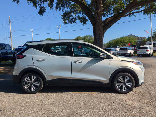 used 2022 Chevrolet Bolt EUV car, priced at $20,815