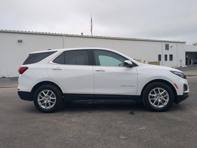 used 2022 Chevrolet Equinox car, priced at $21,490