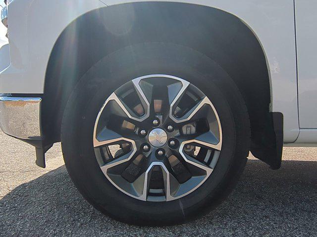 used 2022 Chevrolet Silverado 1500 car, priced at $37,400