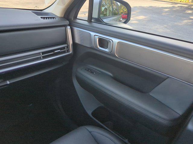 used 2024 Hyundai Santa Fe car, priced at $31,885