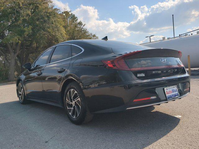 used 2021 Hyundai Sonata Hybrid car, priced at $18,100