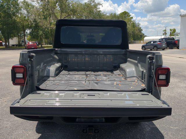 used 2021 Jeep Gladiator car, priced at $27,450