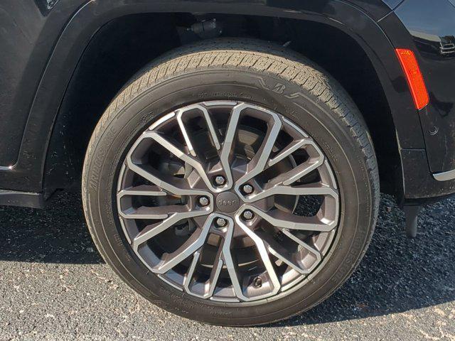 used 2021 Jeep Grand Cherokee L car, priced at $37,260