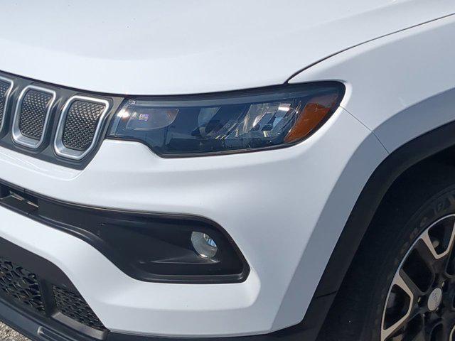 used 2022 Jeep Compass car, priced at $20,550