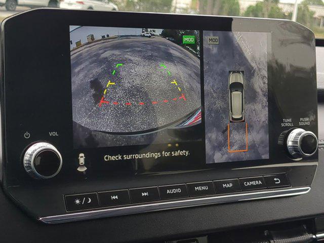 used 2024 Mitsubishi Outlander car, priced at $24,570