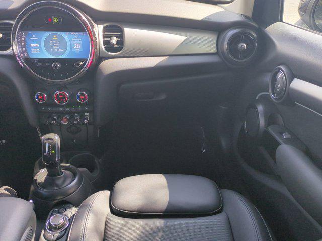used 2024 MINI Hardtop car, priced at $24,400