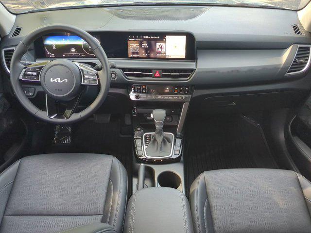 used 2025 Kia Seltos car, priced at $25,800