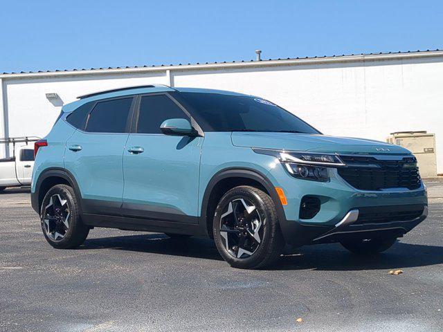 used 2025 Kia Seltos car, priced at $25,800