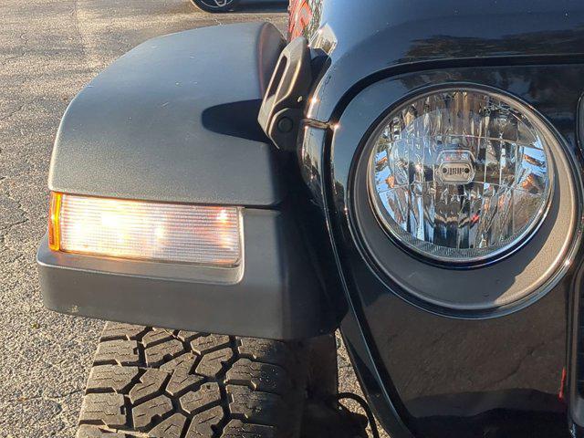 used 2023 Jeep Gladiator car, priced at $38,300